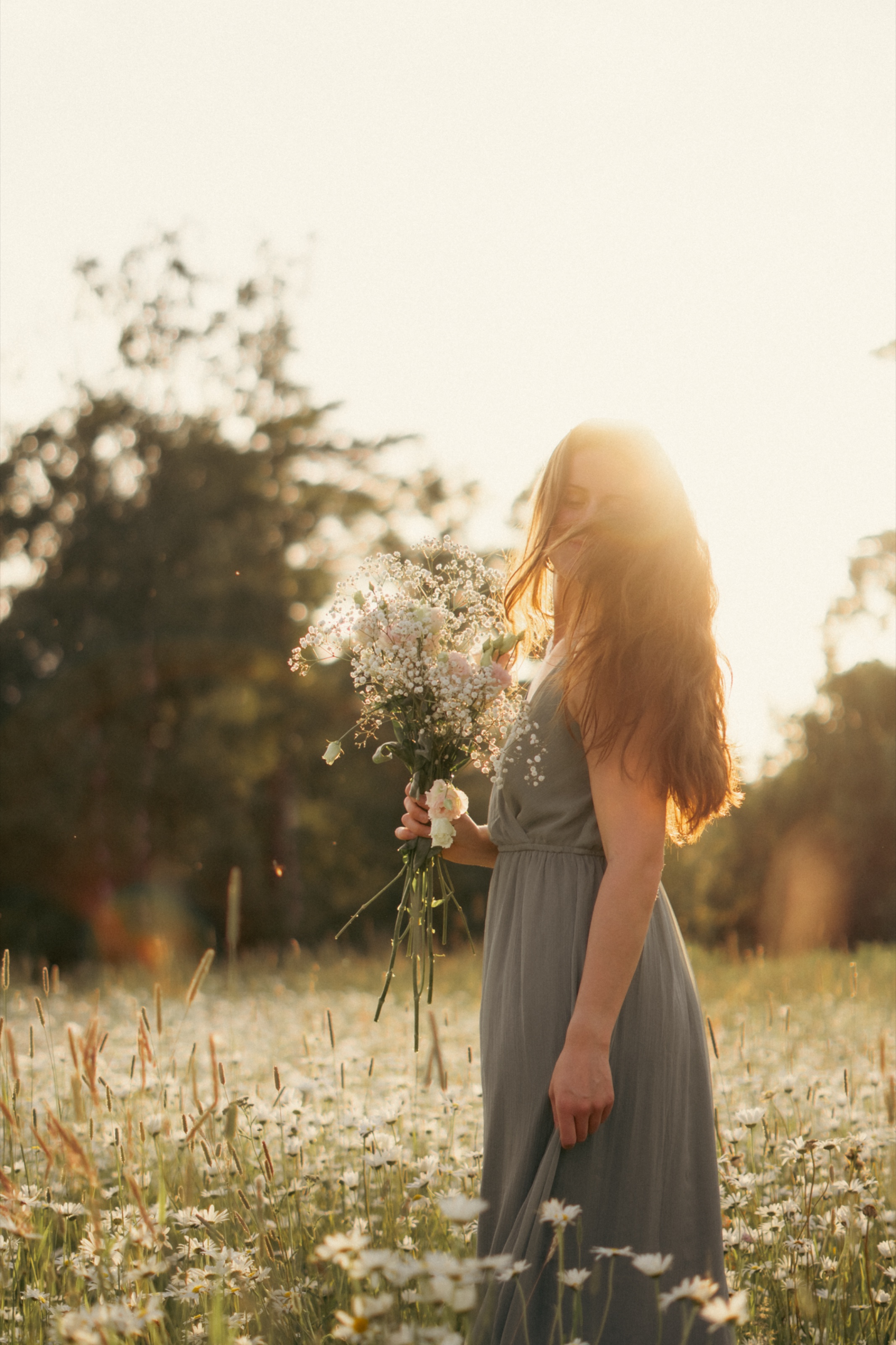 Portrait photo by Hannah's Photoart in spring light